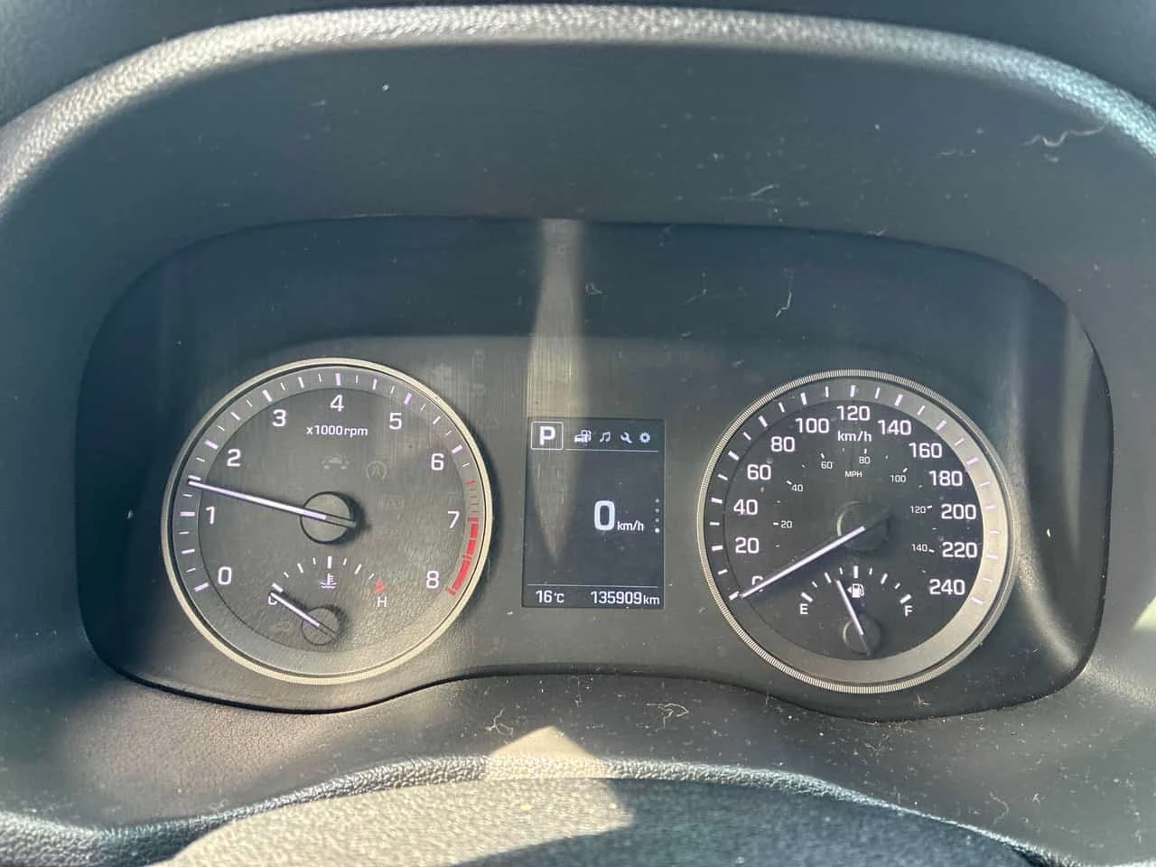 Hyundai Tucson * Premium * CARFAX * ����� �� ����������� *  | Mobile.bg � ����������� 8