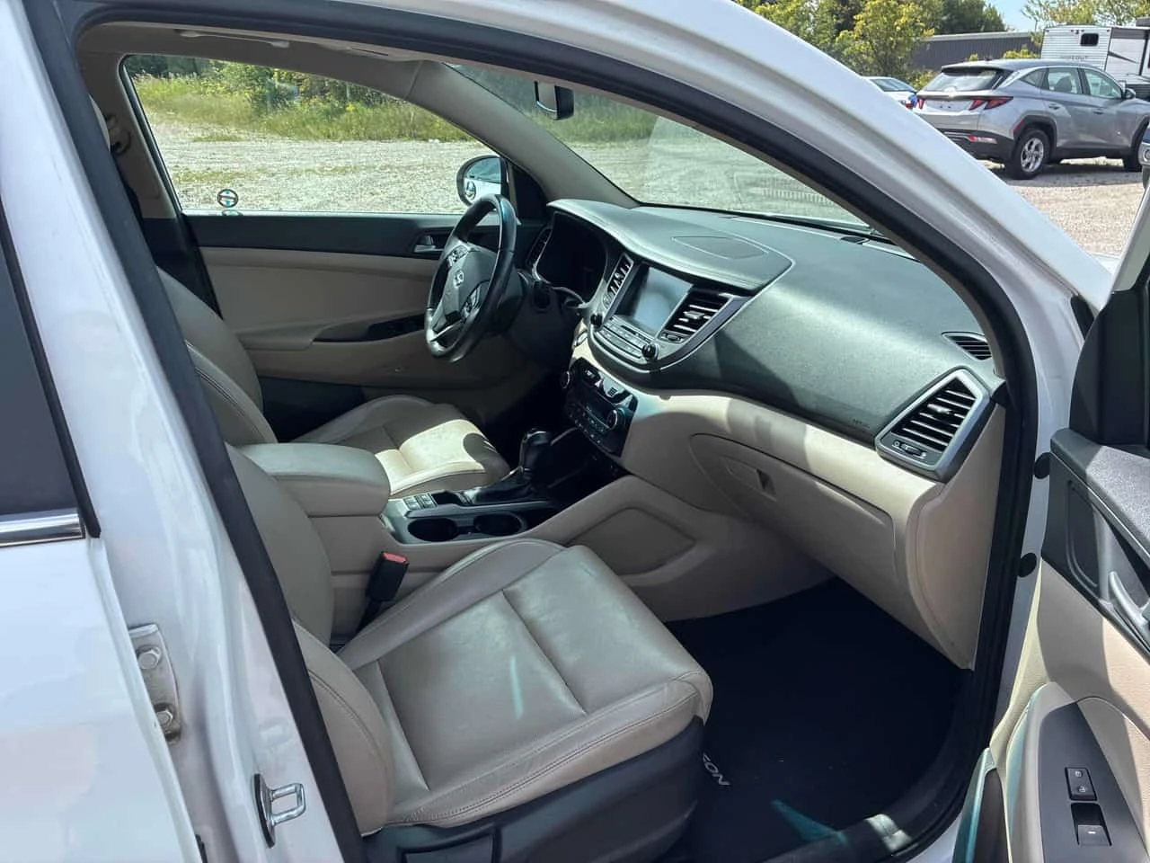 Hyundai Tucson * LUXURY * �� ����������������/���� | Mobile.bg � ����������� 16