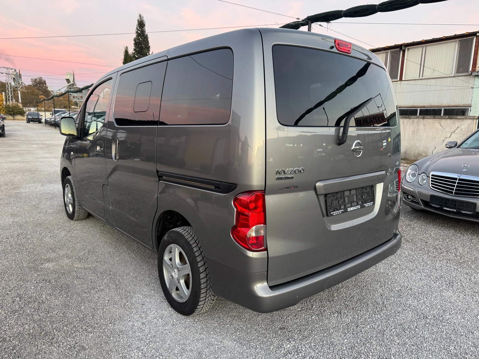 Nissan NV200 1.5 DCi EVALIA EURO 5 - изображение 4