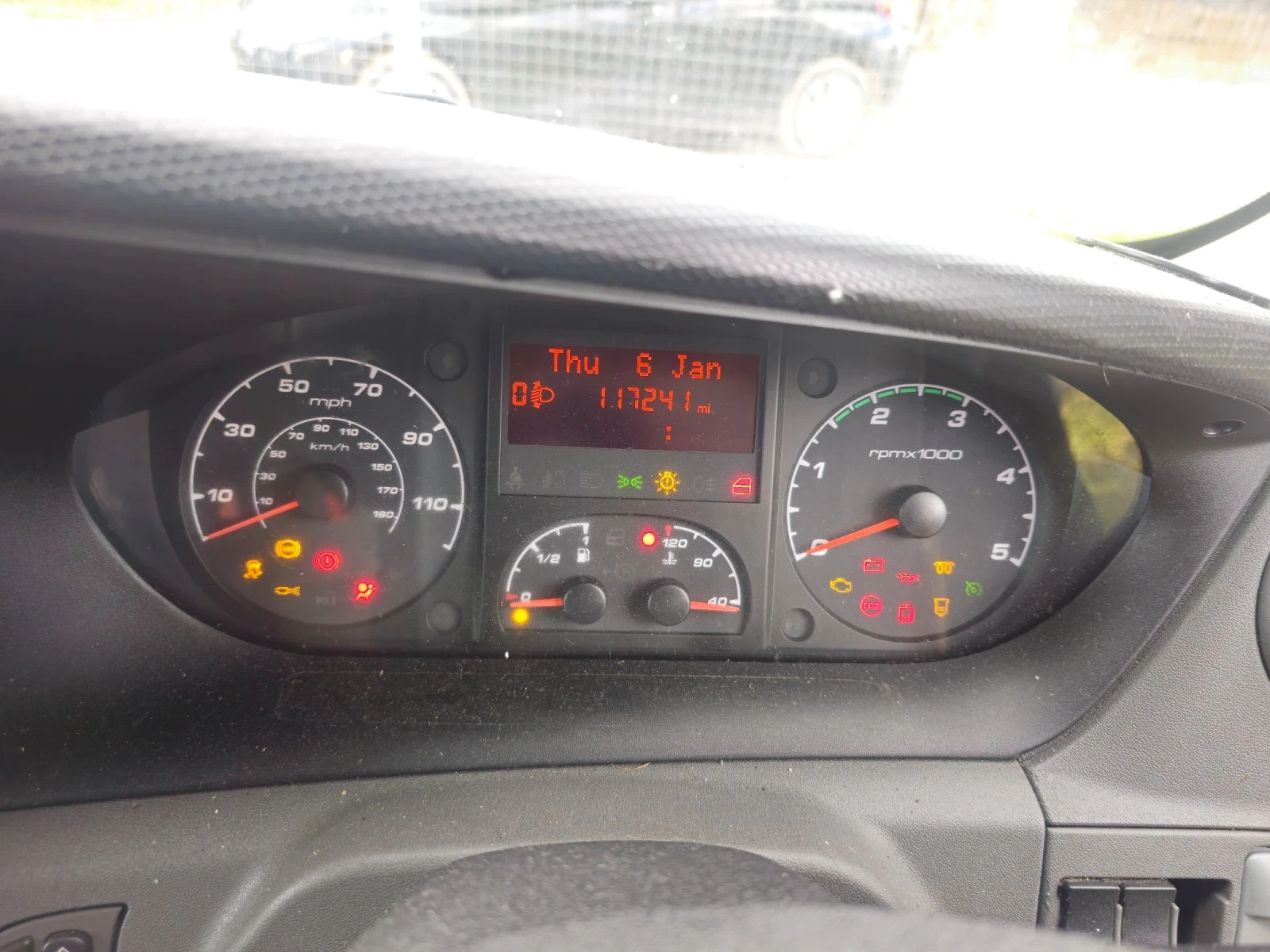Iveco 35s11  - изображение 8