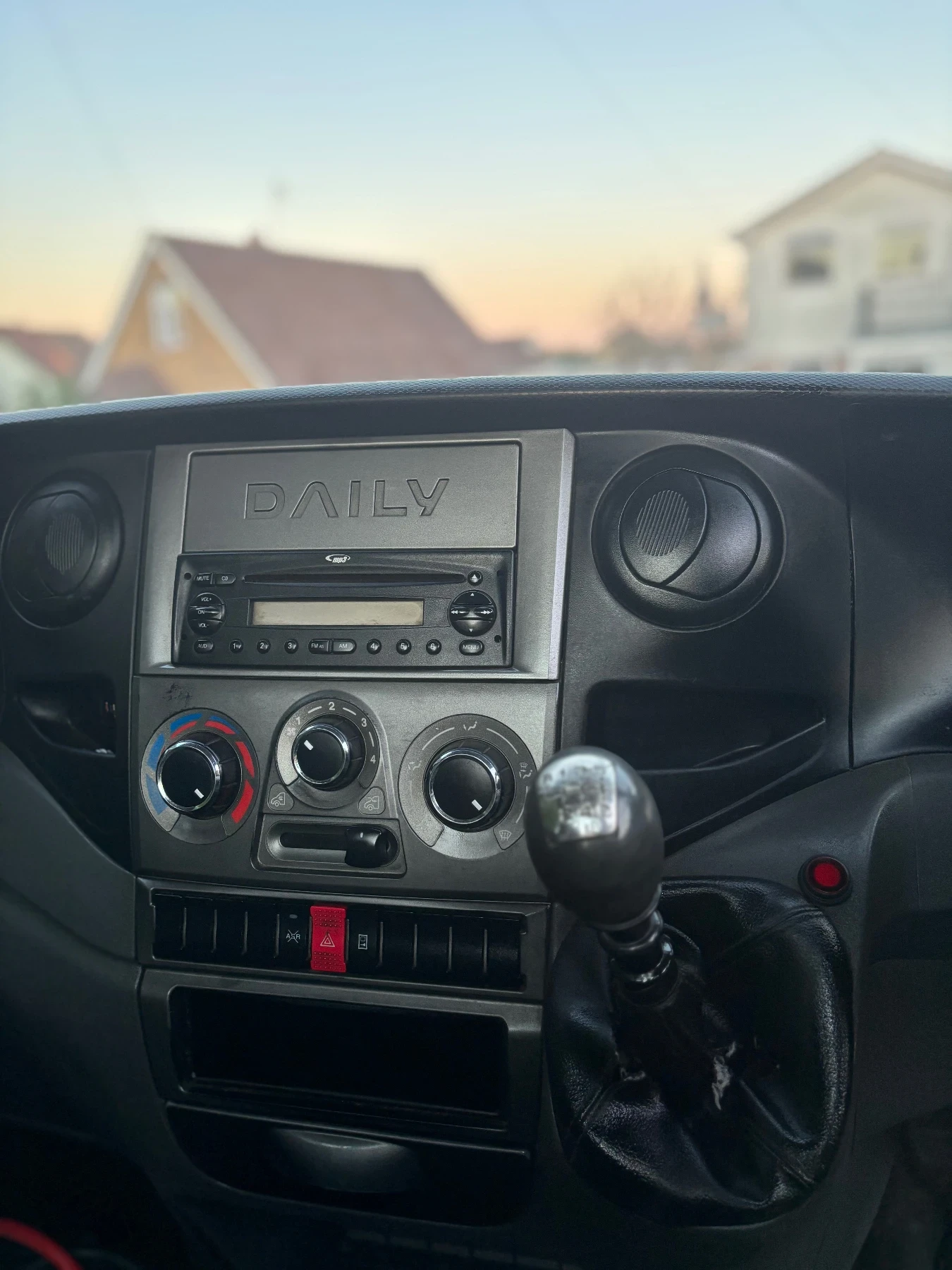 Iveco 35s13, снимка 8 - Бусове и автобуси - 54025842