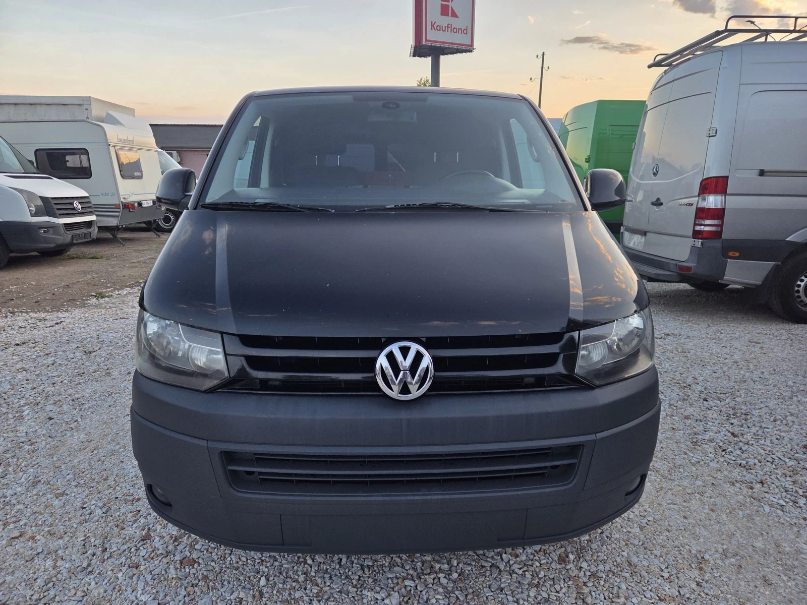 VW Transporter 2.0tdi.LONG.климатик, снимка 2 - Бусове и автобуси - 54348273