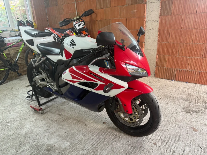 Honda Cbr 1000RR, снимка 2 - Мотоциклети и мототехника - 52446674