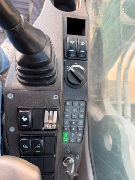 Багер Volvo EC 300 L ЛИЗИНГ, снимка 11