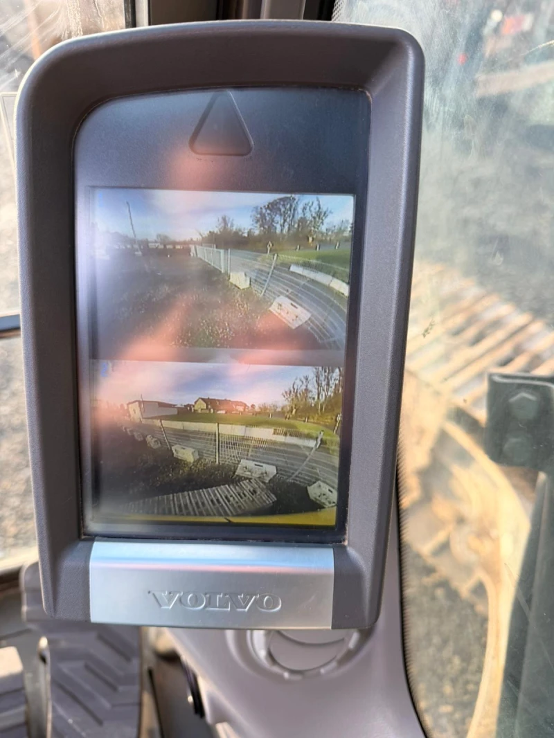 Багер Volvo EC 300 L ЛИЗИНГ, снимка 12 - Индустриална техника - 52773084