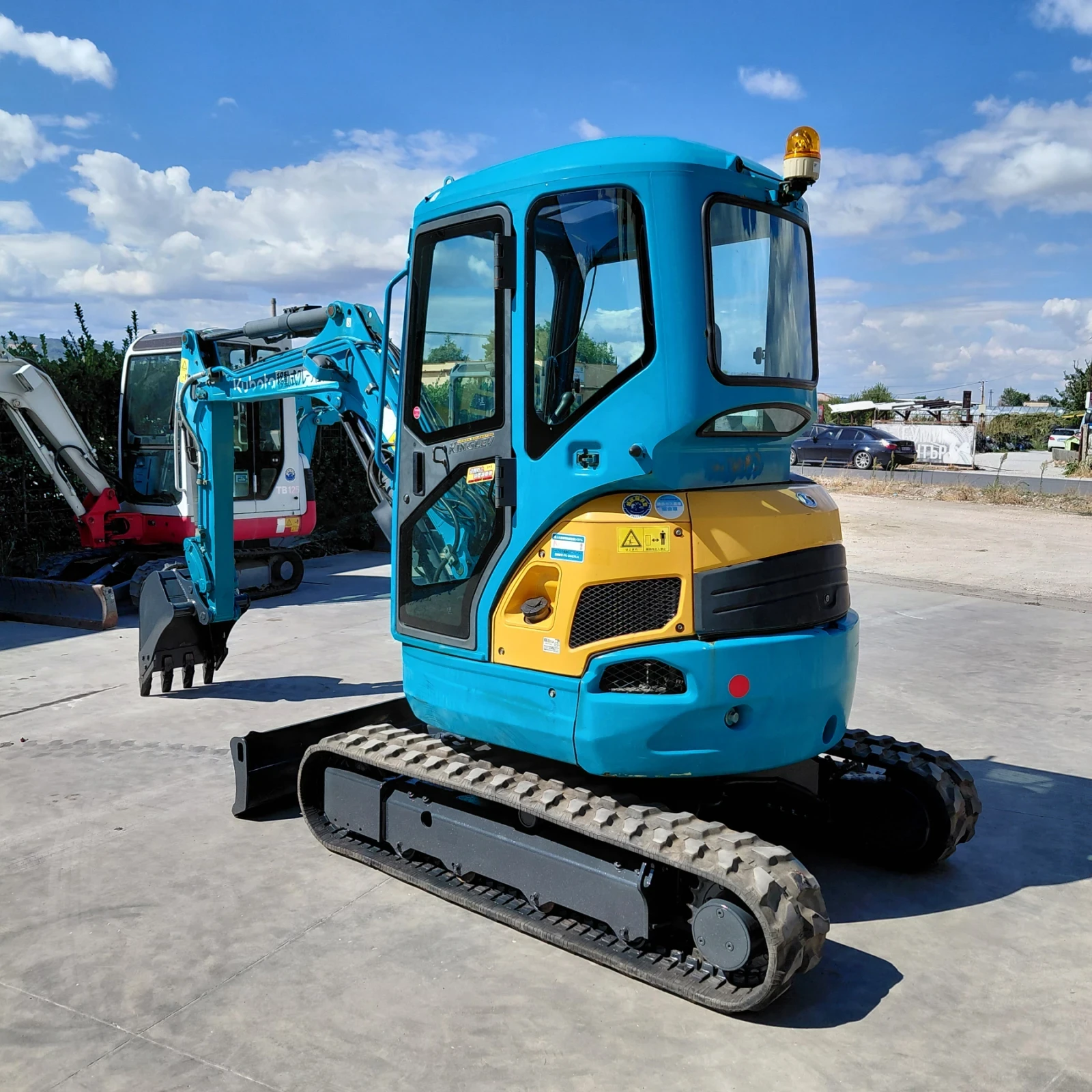 Багер Kubota U-30-5 * НАЛИЧЕН * ЛИНИЯ ЗА ЧУК * КРАН МОД * , снимка 3 - Индустриална техника - 54527164