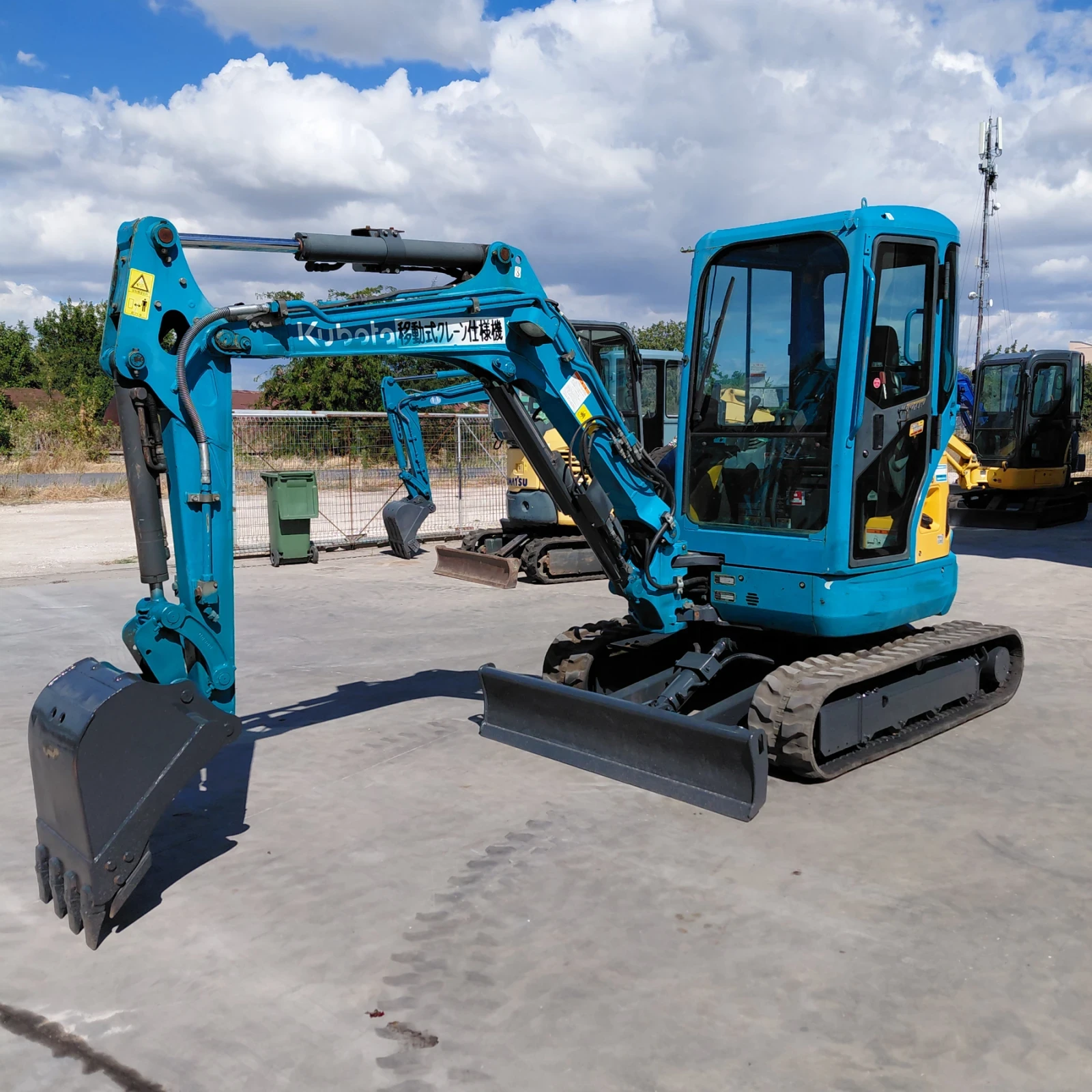 Багер Kubota U-30-5 * НАЛИЧЕН * ЛИНИЯ ЗА ЧУК * КРАН МОД * 