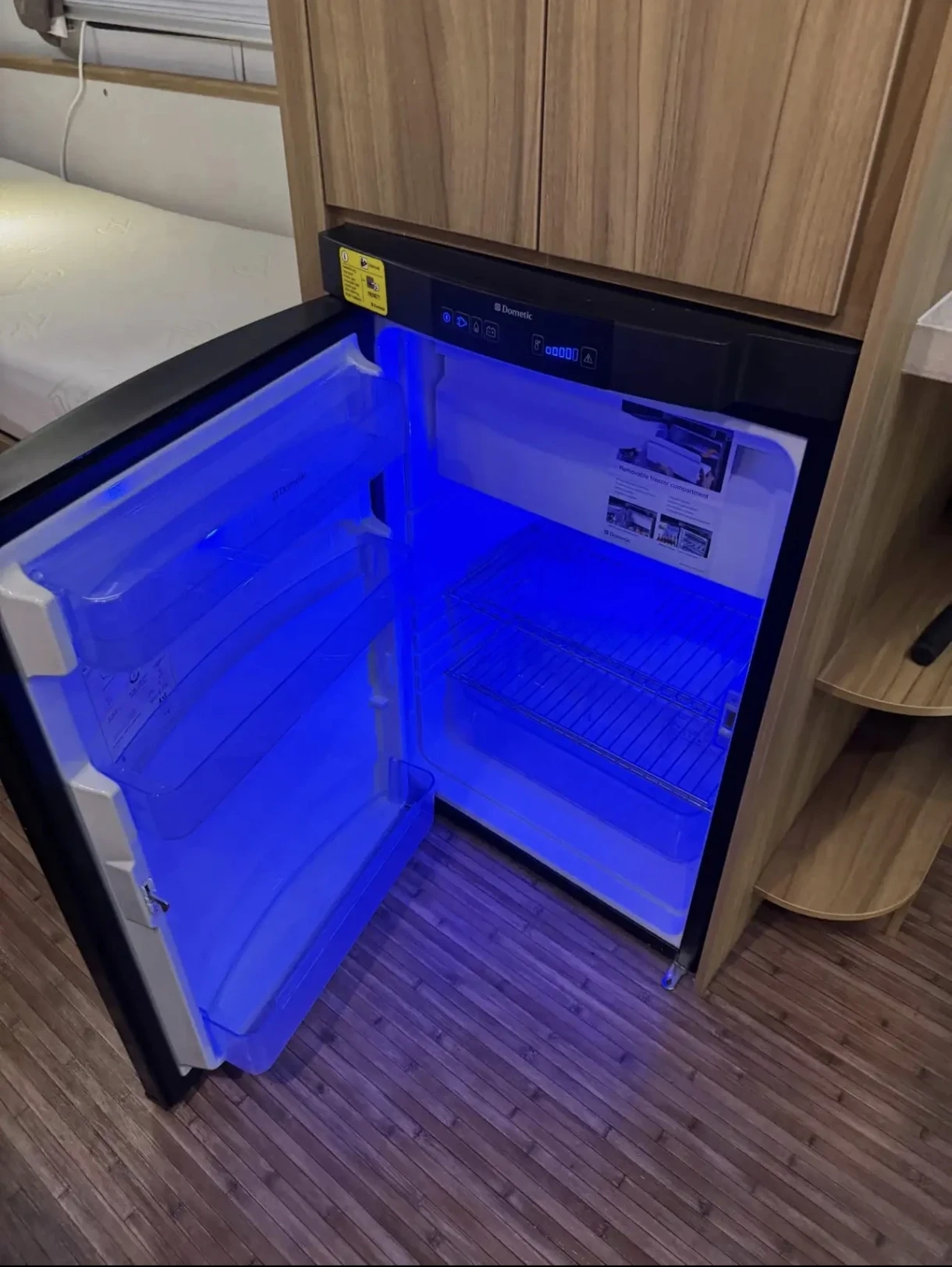 �������� Eldis Crusader ���� | Mobile.bg � ����������� 11