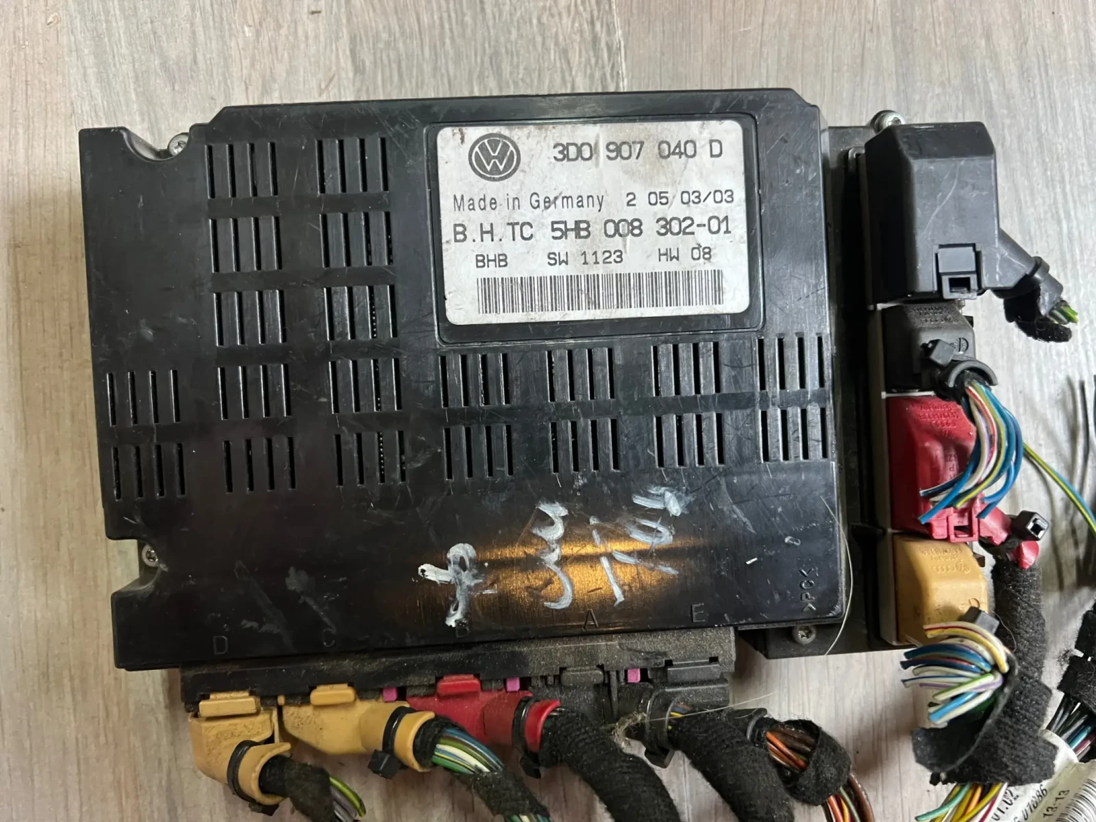 3D0907040D ����� ��������   VW PHAETON 5HB 008 302-01 3D0 907 040 D 5HB008302-01  | Mobile.bg � ����������� 1