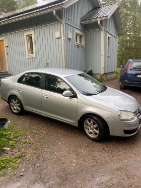 VW Jetta | Mobile.bg    2