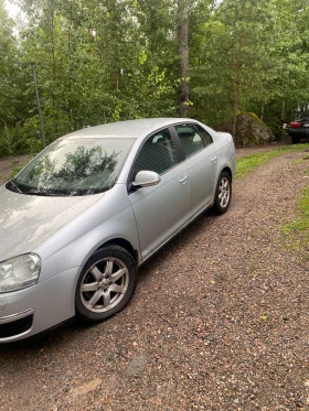 VW Jetta | Mobile.bg    3