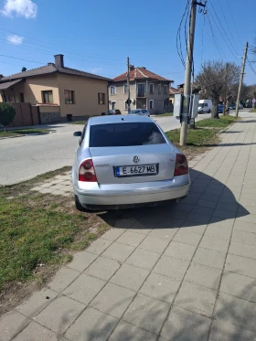 VW Passat - 3250 € / 6356.45 лв. - 26803181 3