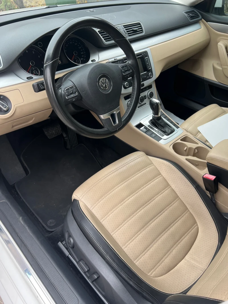 VW CC 2.0T R-line, снимка 14 - Автомобили и джипове - 48235218