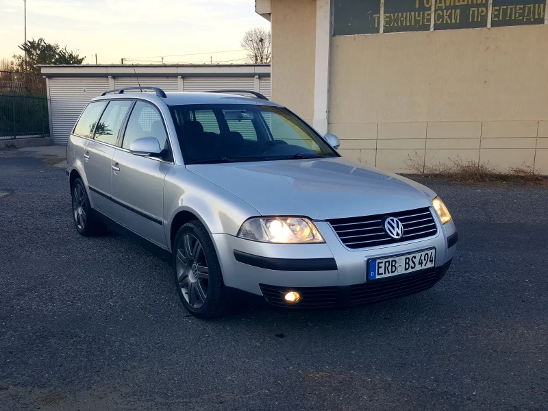 VW Passat, снимка 1 - Автомобили и джипове - 48436583