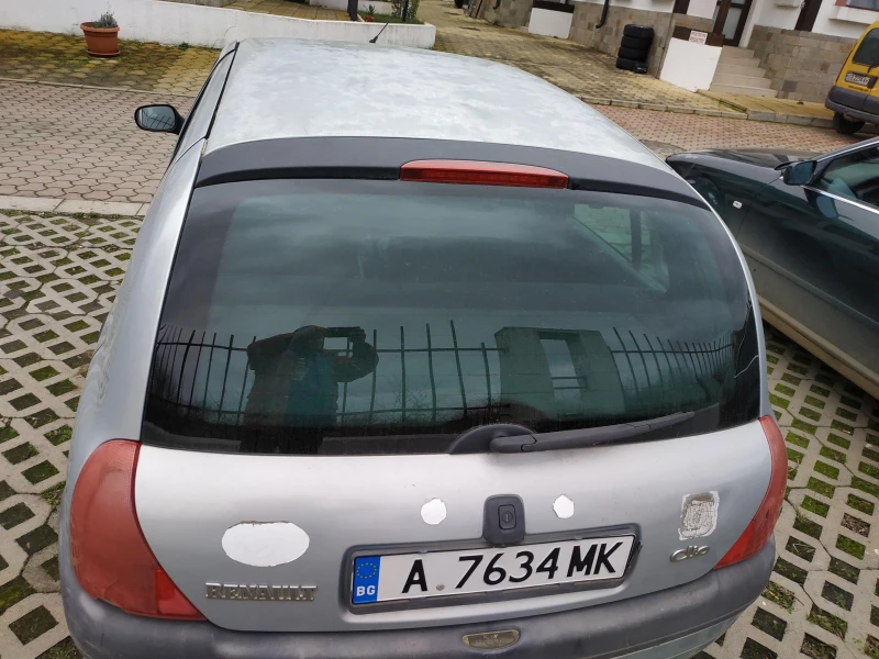 Renault Clio, снимка 2 - Автомобили и джипове - 48659200