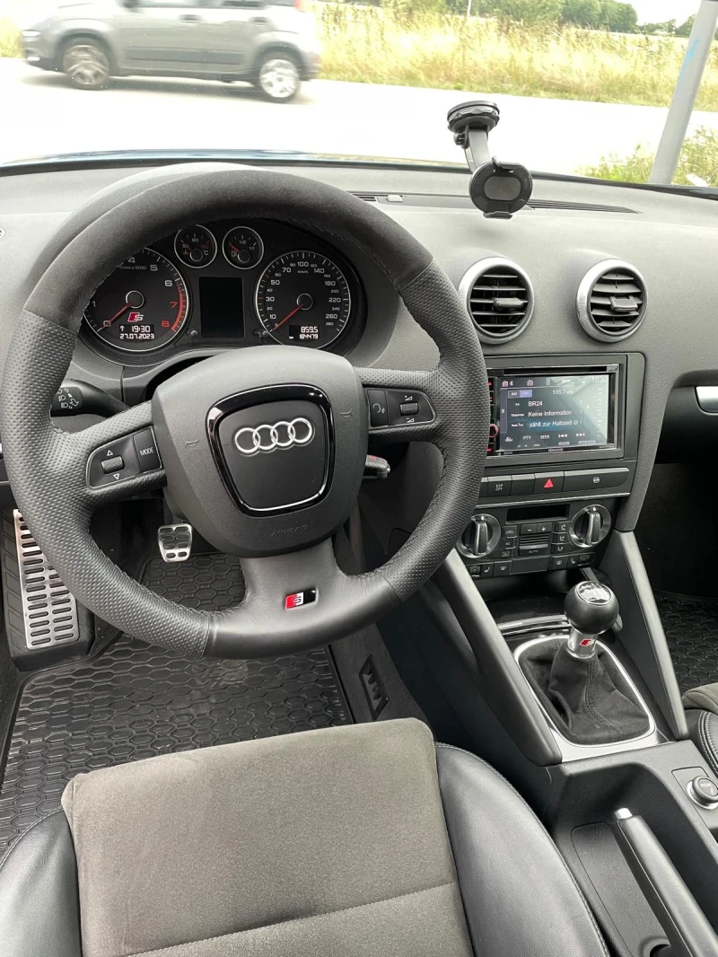 Audi A3 2.0 TFSI, снимка 12 - Автомобили и джипове - 49205760