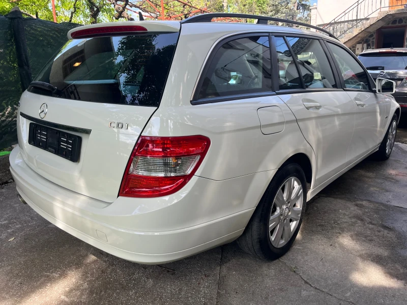 Mercedes-Benz C 220 170kc, снимка 3 - Автомобили и джипове - 52584329