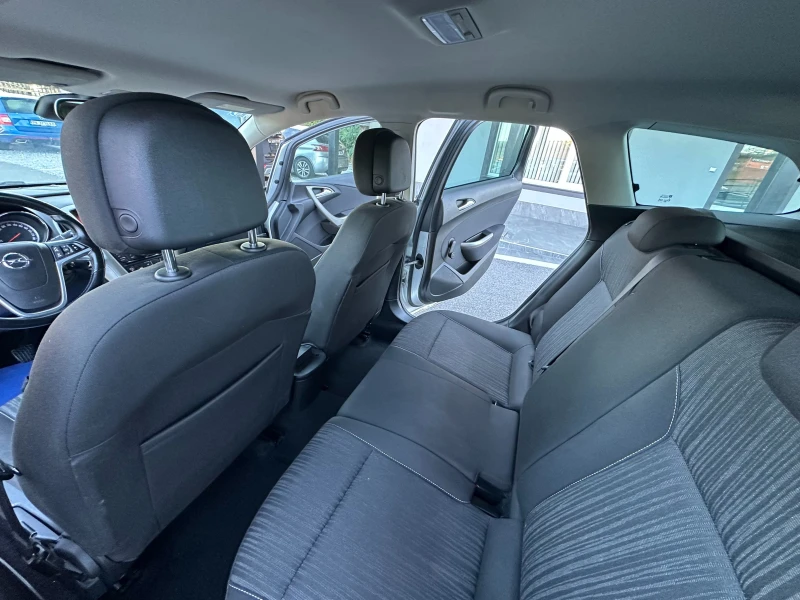 Opel Astra 1.7 CDTI НОВ ВНОС, снимка 11 - Автомобили и джипове - 51530332