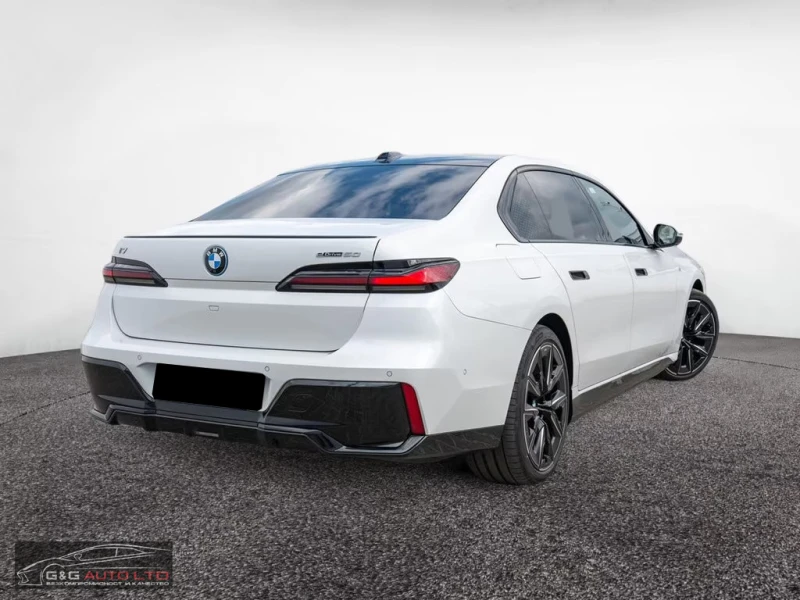 BMW i7 eDRIVE50/M-SPORT/449HP/ACC/MEMO/MASSAGE/360/801f, снимка 3 - Автомобили и джипове - 51837328