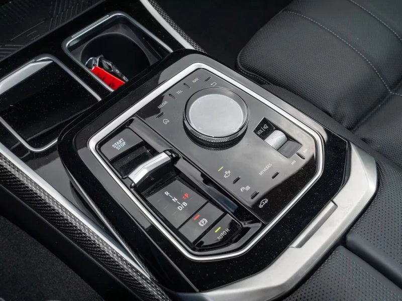 BMW i7 eDRIVE50/M-SPORT/449HP/ACC/MEMO/MASSAGE/360/801f, снимка 11 - Автомобили и джипове - 51837328