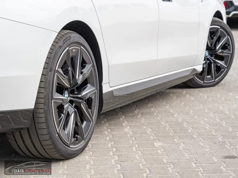 BMW i7 eDRIVE50/M-SPORT/449HP/ACC/MEMO/MASSAGE/360/801f, снимка 4 - Автомобили и джипове - 51837328