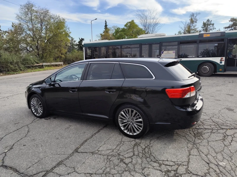 Toyota Avensis 2.0 vvti-152кс ГАЗ.ИНЖ., снимка 9 - Автомобили и джипове - 52394981