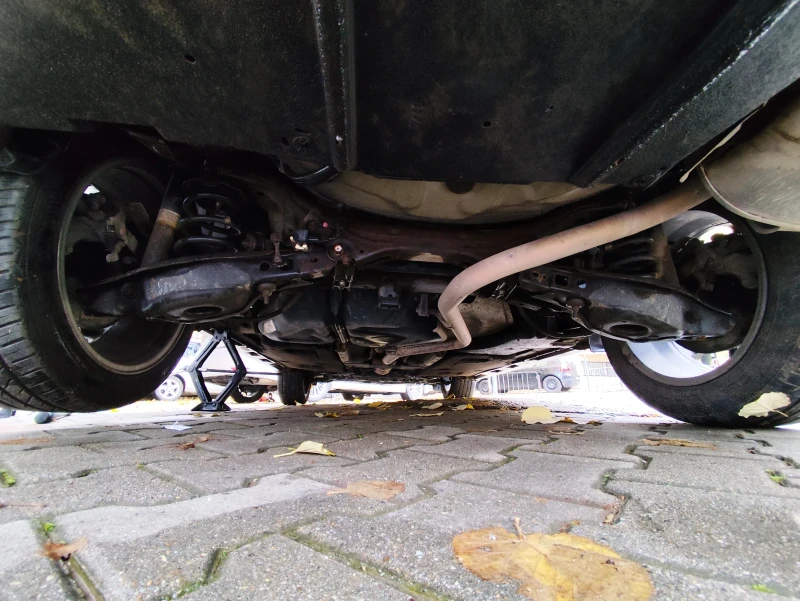 Toyota Avensis 2.0 vvti-152кс ГАЗ.ИНЖ., снимка 15 - Автомобили и джипове - 52394981