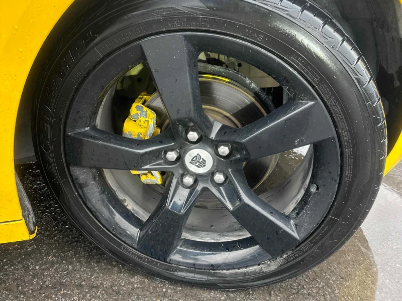 Chevrolet Camaro Bumblebee * * CARFAX * * АВТО КРЕДИТ * * , снимка 8 - Автомобили и джипове - 52539804