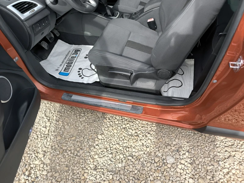 Renault Megane, снимка 4 - Автомобили и джипове - 52747808