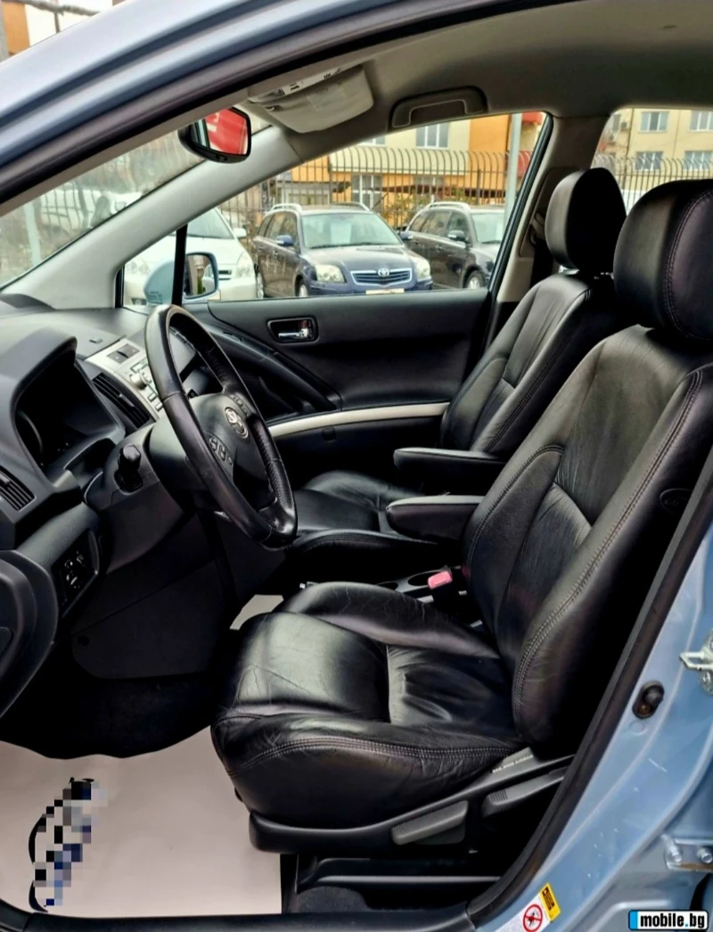 Toyota Corolla verso 1.8 VVTI, снимка 7 - Автомобили и джипове - 52923942