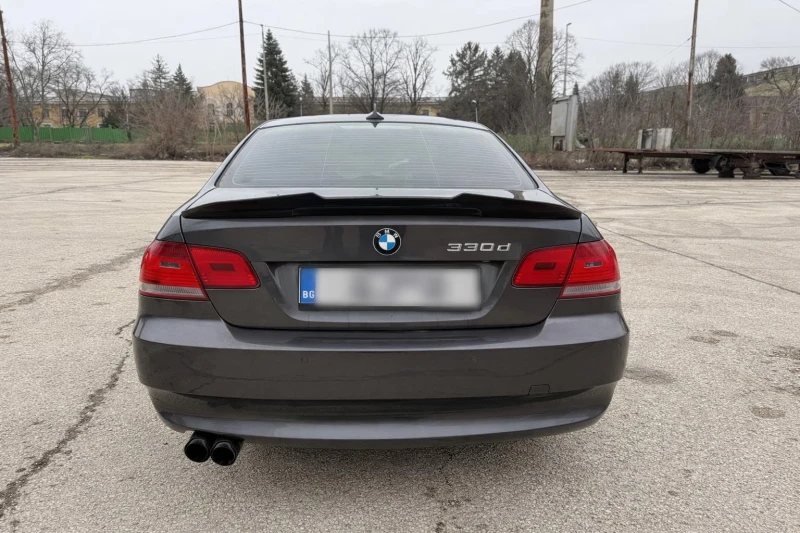 BMW 330 3.0 D Coupe, снимка 4 - Автомобили и джипове - 53296680