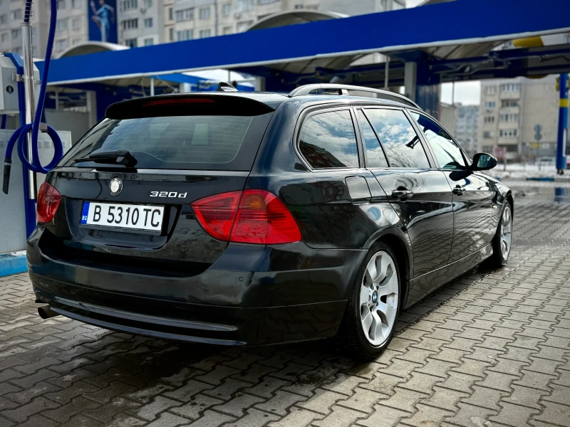BMW 320 M47-163кс| Shadow line| M-sport интериор, снимка 3 - Автомобили и джипове - 53338211