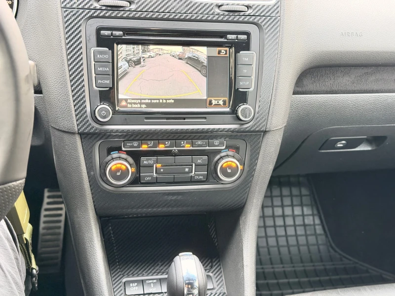 VW Golf 2.0 GTI, снимка 7 - Автомобили и джипове - 53468257