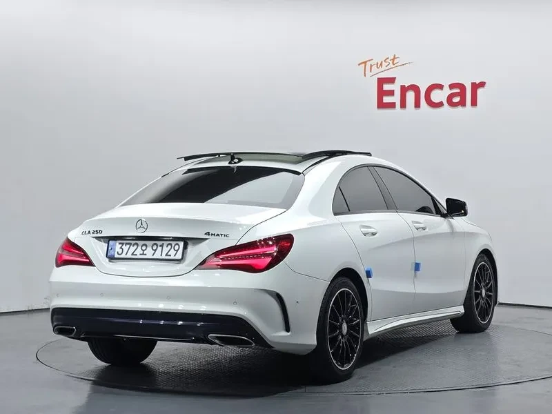 Mercedes-Benz CLA 2.5, снимка 2 - Автомобили и джипове - 54287635