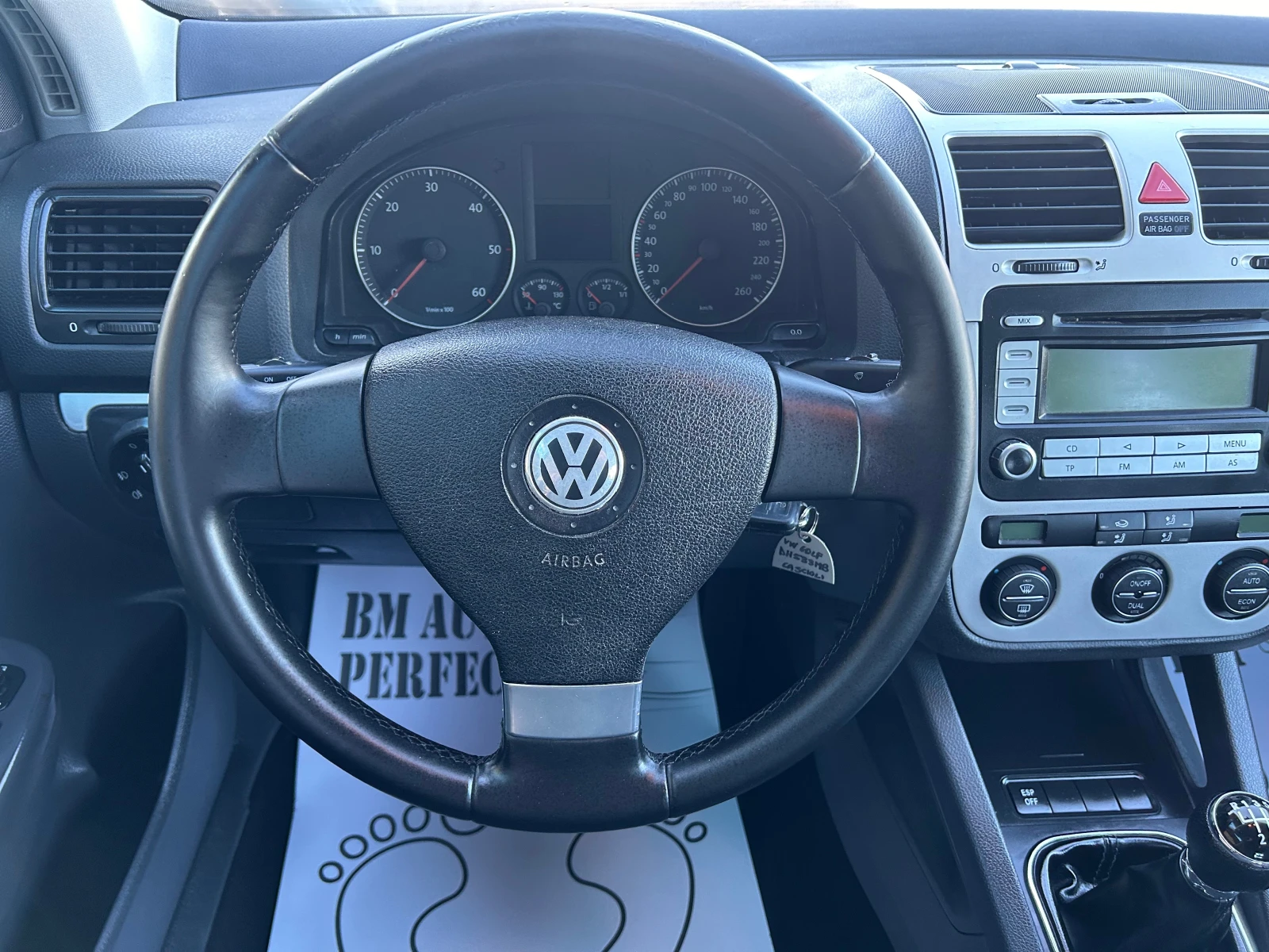 VW Golf 1.9TDI 105k.c. 6 скорости - изображение 10