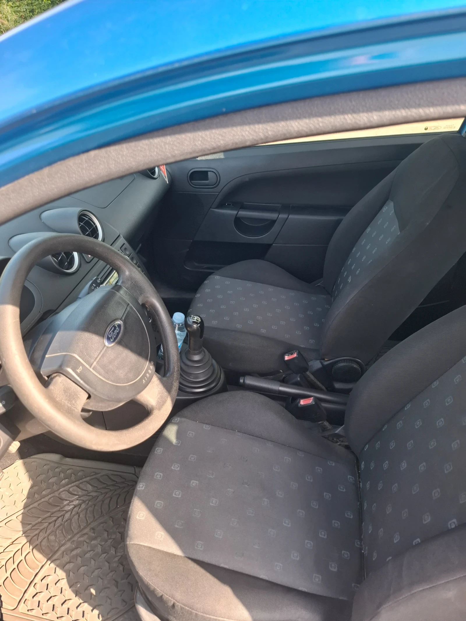 Ford Fiesta 1.3 бензин  - изображение 8