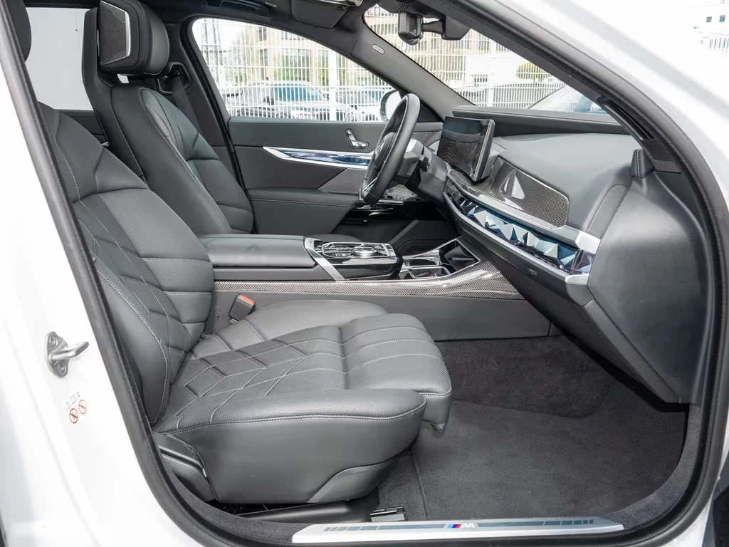 BMW i7 eDRIVE50/M-SPORT/449HP/ACC/MEMO/MASSAGE/360/801f | Mobile.bg   13