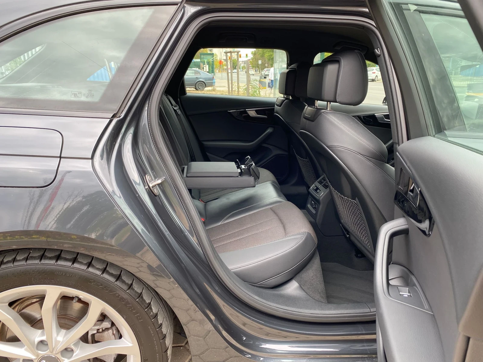 Audi A4 2.0TDi/QUATTRI/S-LINE | Mobile.bg   13