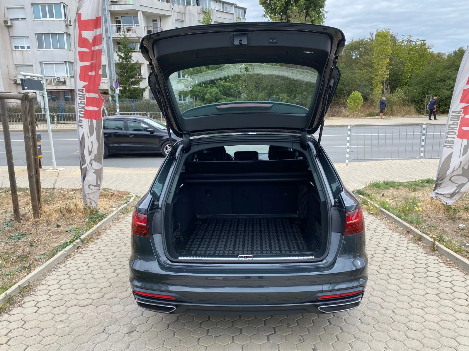 Audi A4 2.0TDi/QUATTRI/S-LINE | Mobile.bg   16