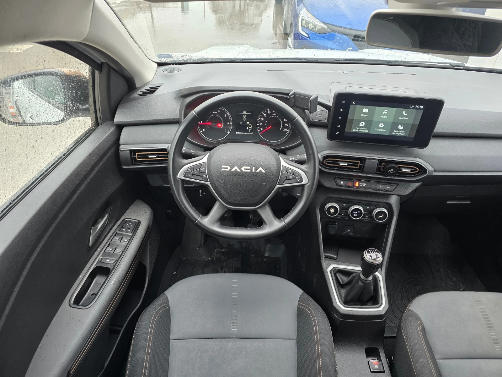 Dacia Sandero Stepway 1.0 Tce/LPG - изображение 10