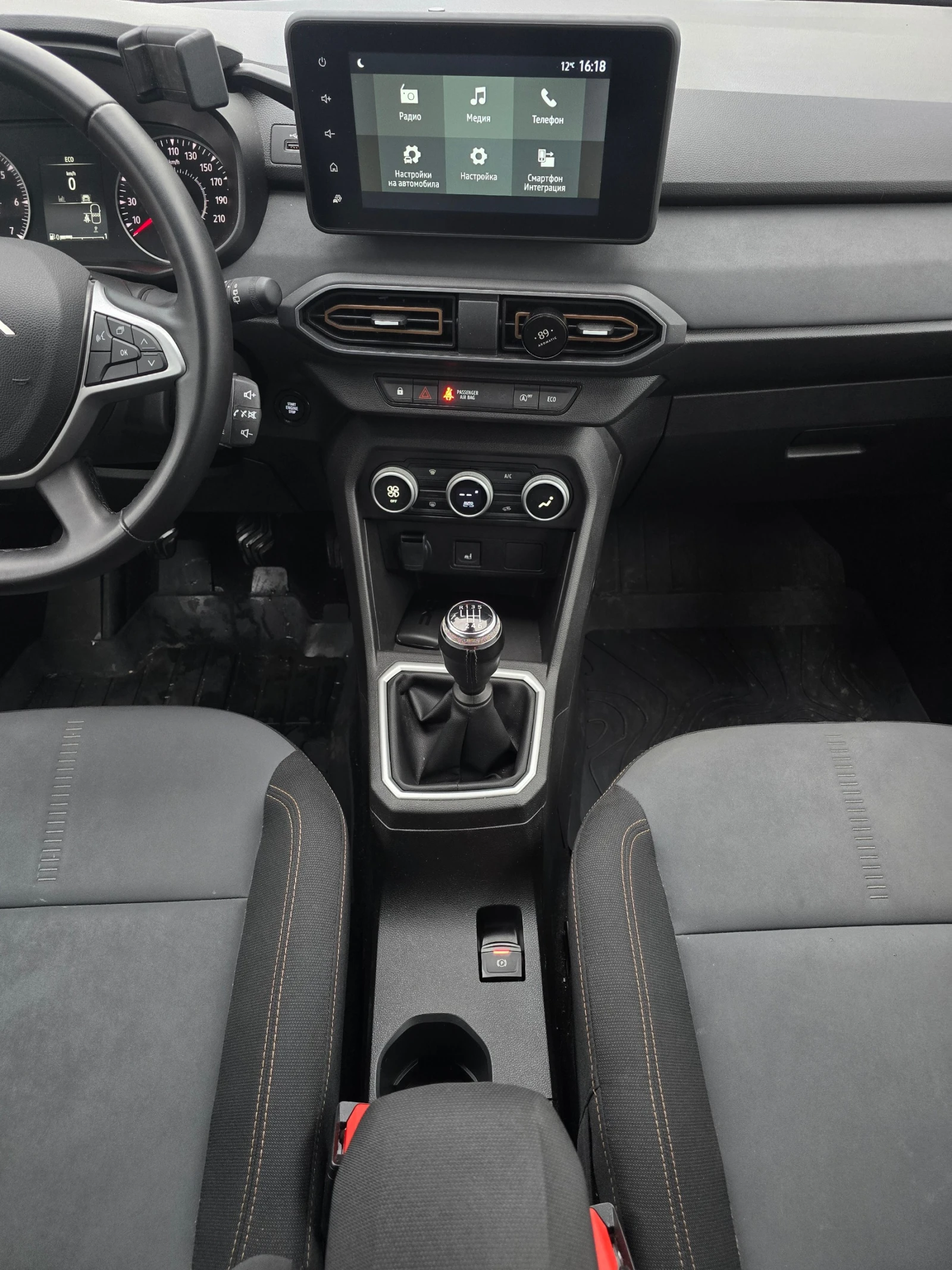 Dacia Sandero Stepway 1.0 Tce/LPG - изображение 9