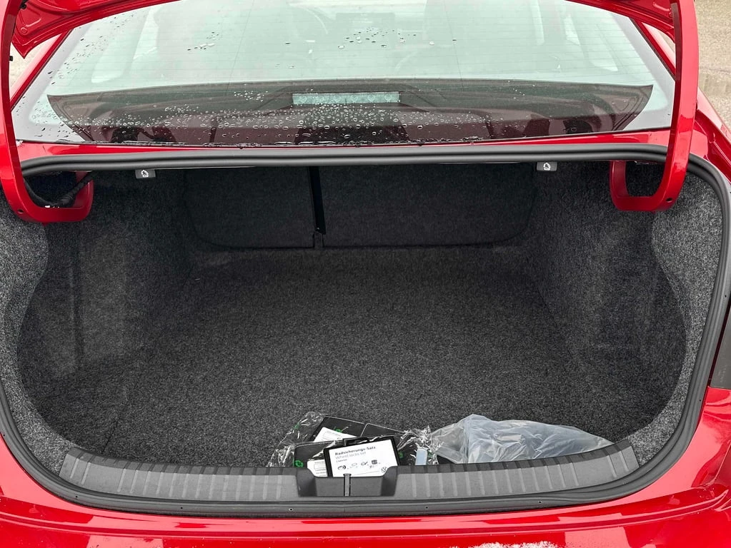 VW Jetta * Highline * CARFAX *  | Mobile.bg � ����������� 17