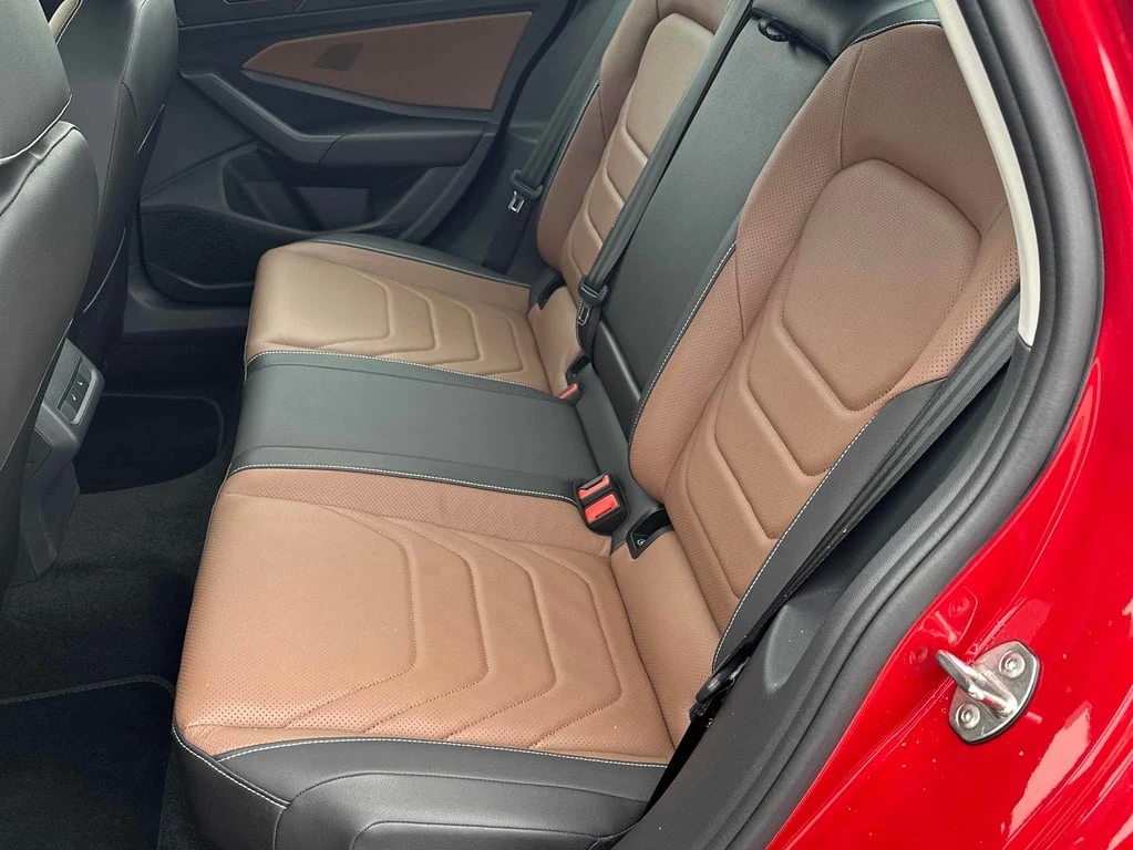 VW Jetta * Highline * CARFAX *  | Mobile.bg � ����������� 15