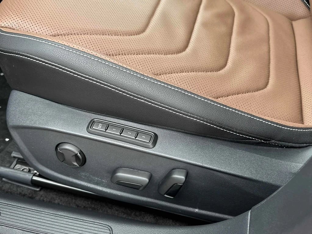 VW Jetta * Highline * CARFAX *  | Mobile.bg � ����������� 13