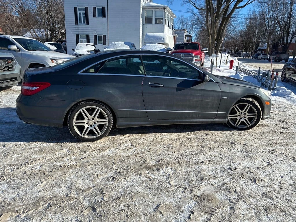 Mercedes-Benz E 500 | 550| КУПЕ | PANO  | ПОДГРЕВИ | ОБДУХВАНЕ  - изображение 4