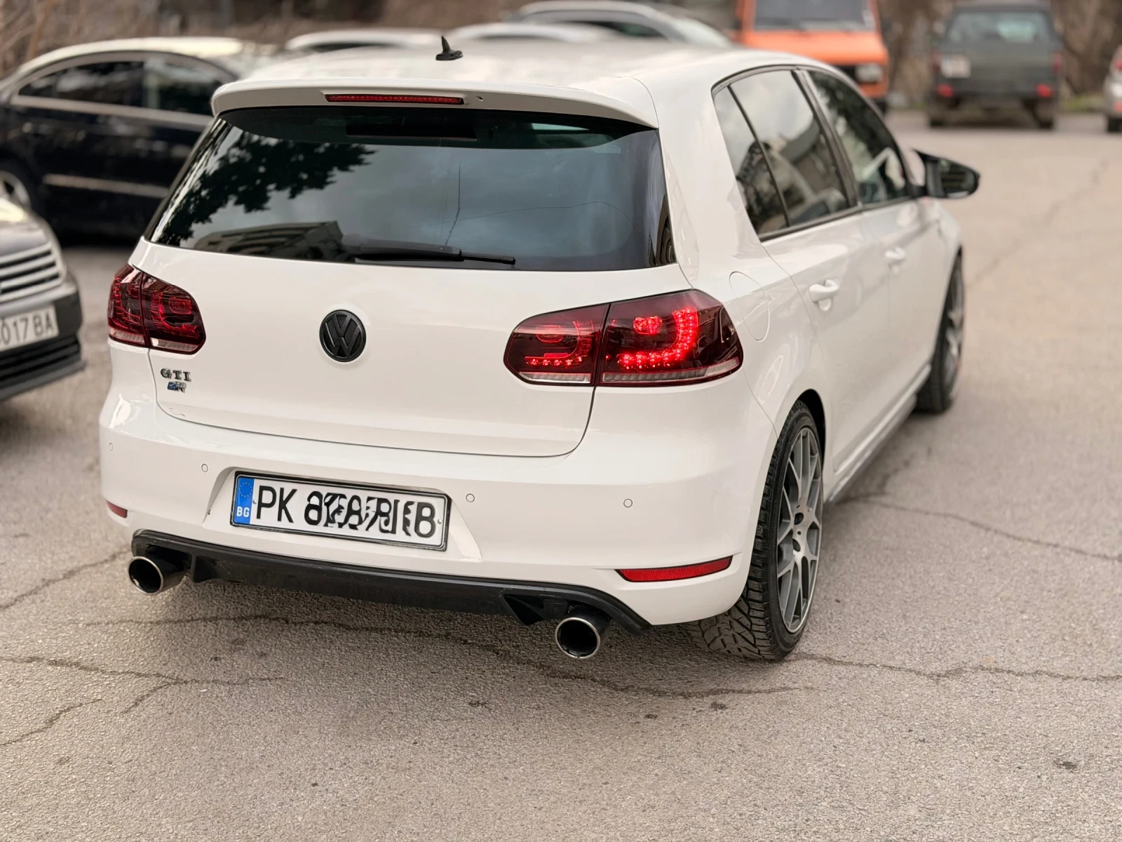 VW Golf 2.0 GTI | Mobile.bg � ����������� 3