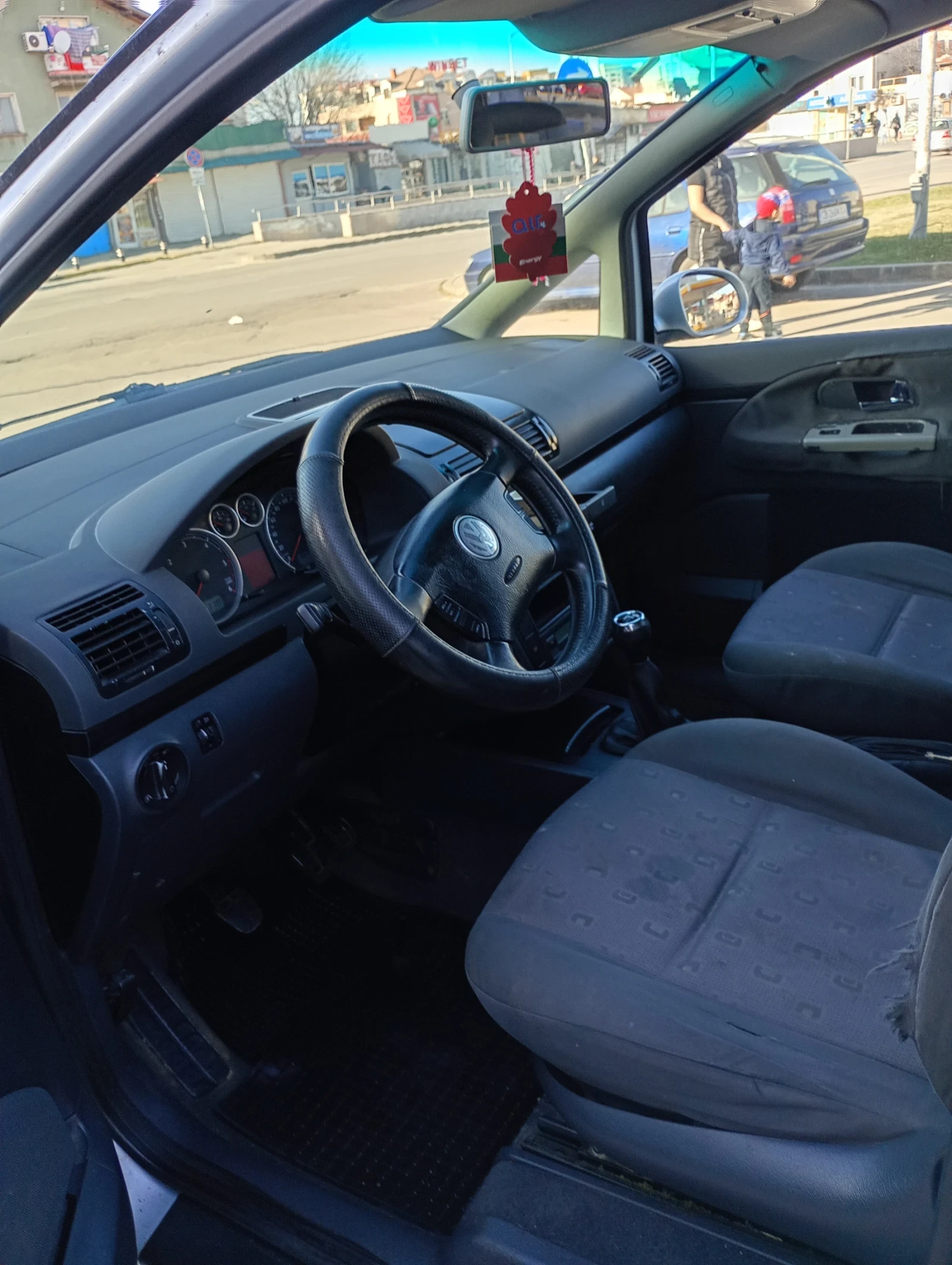 VW Sharan, снимка 6 - Автомобили и джипове - 53839086