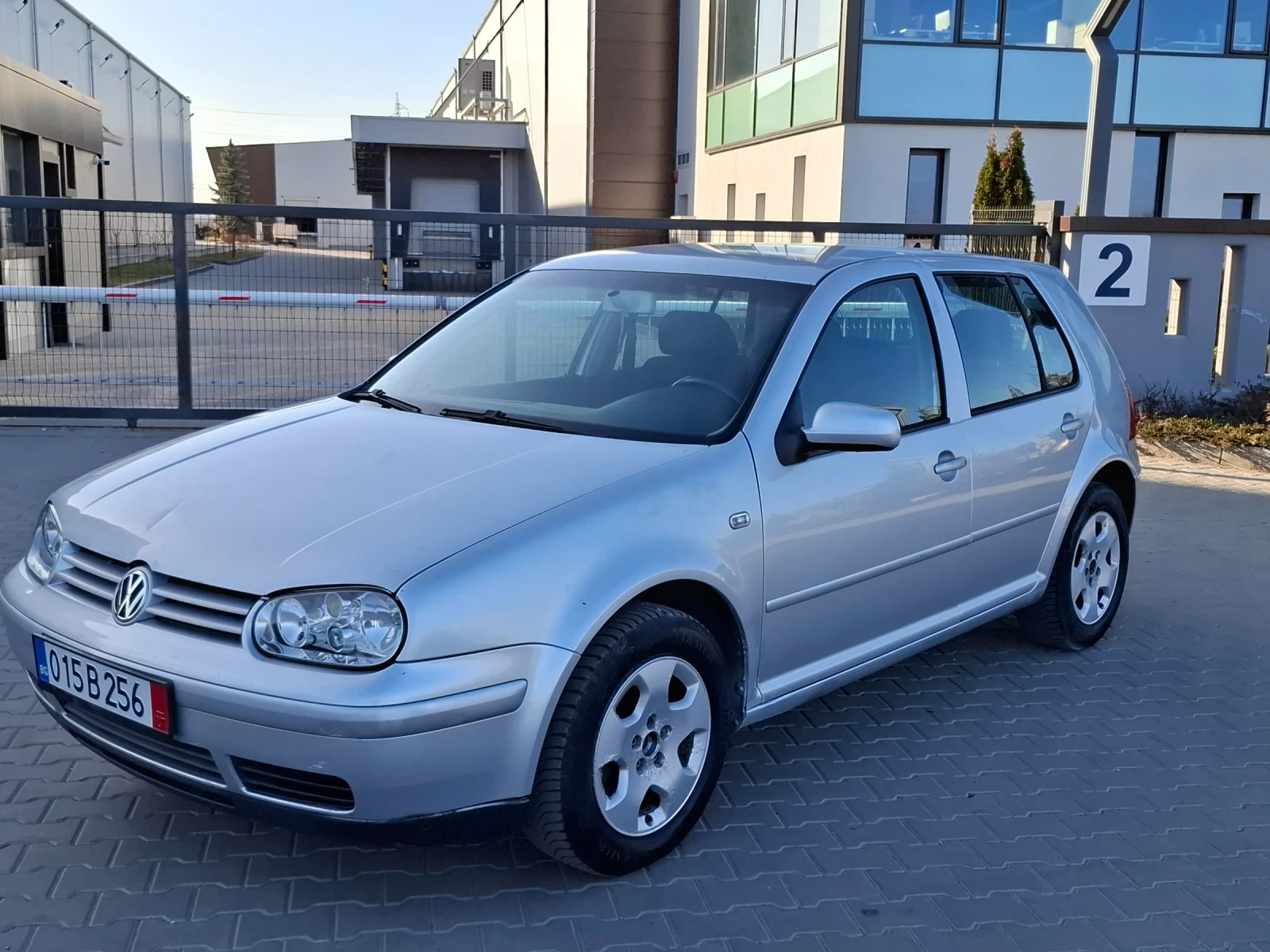VW Golf 1.9TDI* (90кс)* GT* FACELIFT* * НОВ ВHOC* , снимка 12 - Автомобили и джипове - 53841522