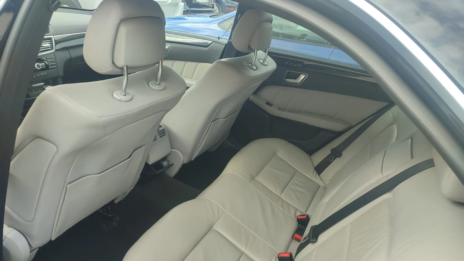 Mercedes-Benz E 220 CDI ОЧАКВАН ВНОС* СОБСТВЕН ЛИЗИНГ, снимка 10 - Автомобили и джипове - 53866749