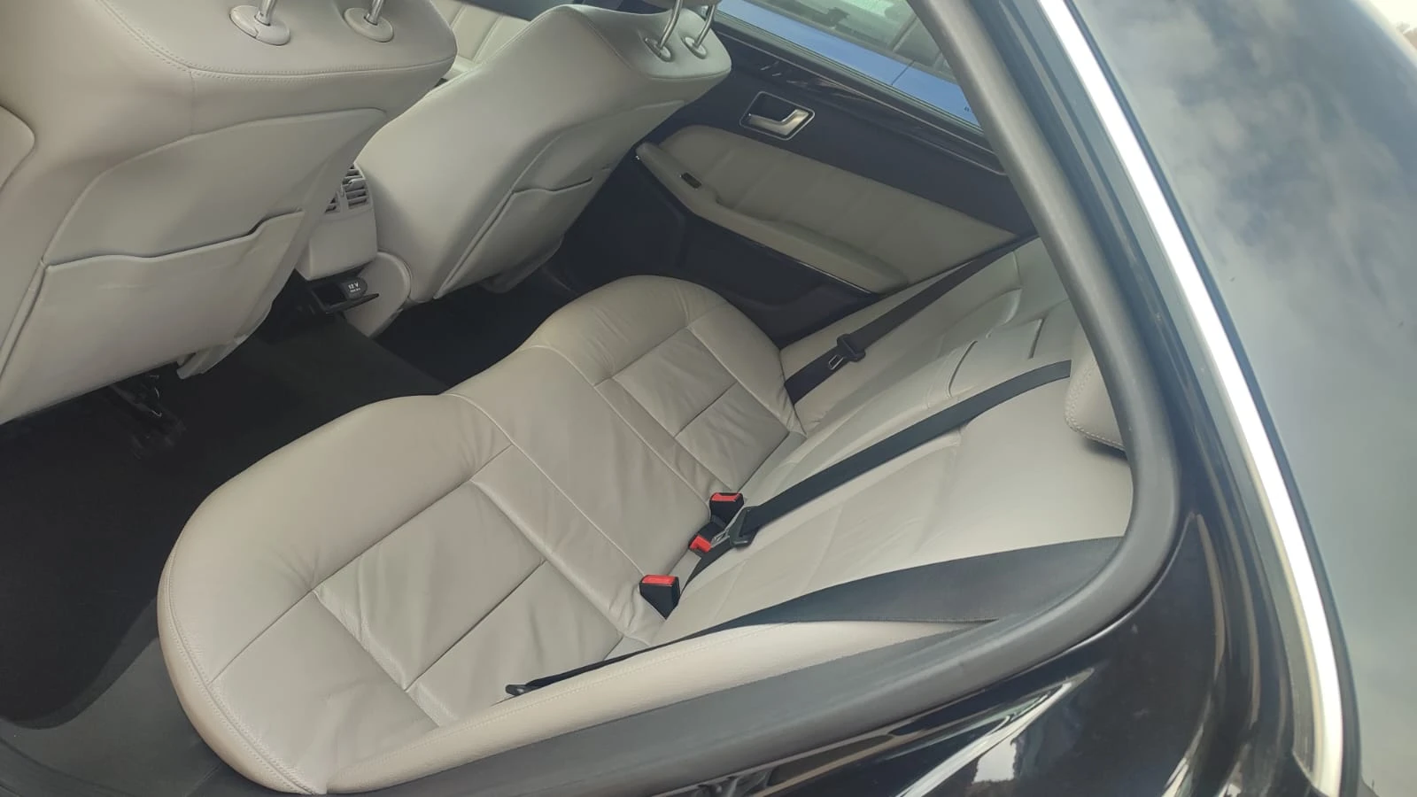 Mercedes-Benz E 220 CDI ОЧАКВАН ВНОС* СОБСТВЕН ЛИЗИНГ, снимка 11 - Автомобили и джипове - 53866749